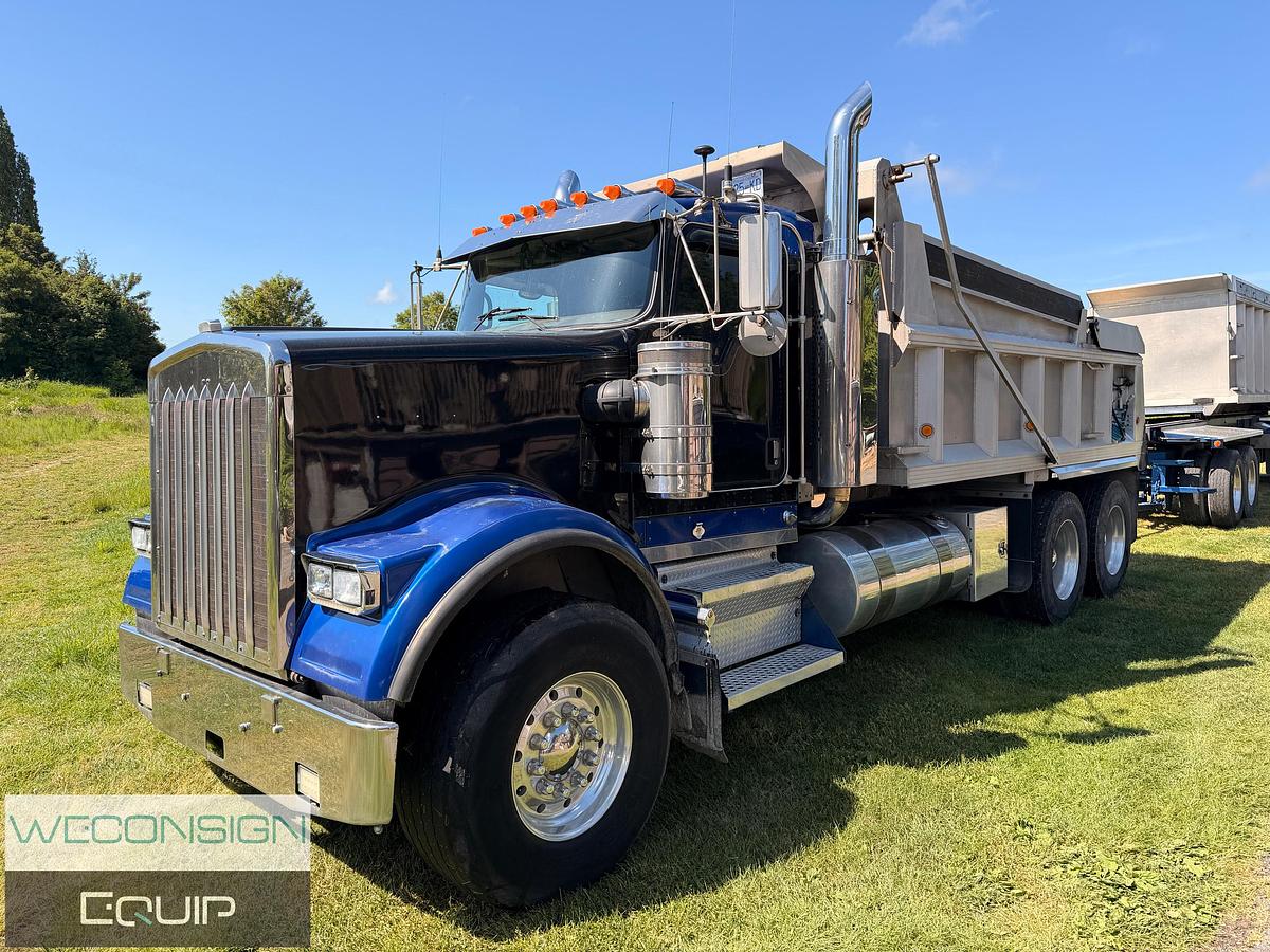 Used 2007 Kenworth W900 Dump Truck w/ K-Line Quad Transfer