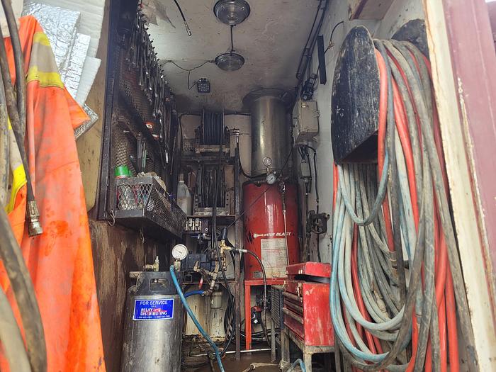 Used 2007 International 5900 Combo DOT Vacuum