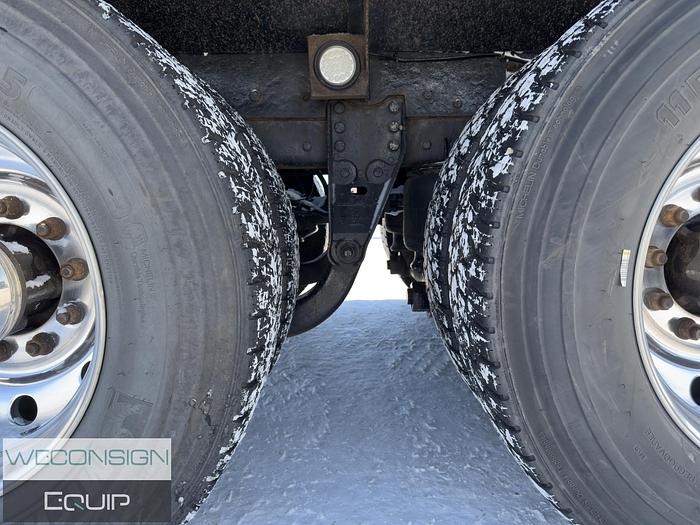 Used 2004 Kenworth T800 36Ton Knuckle Picker