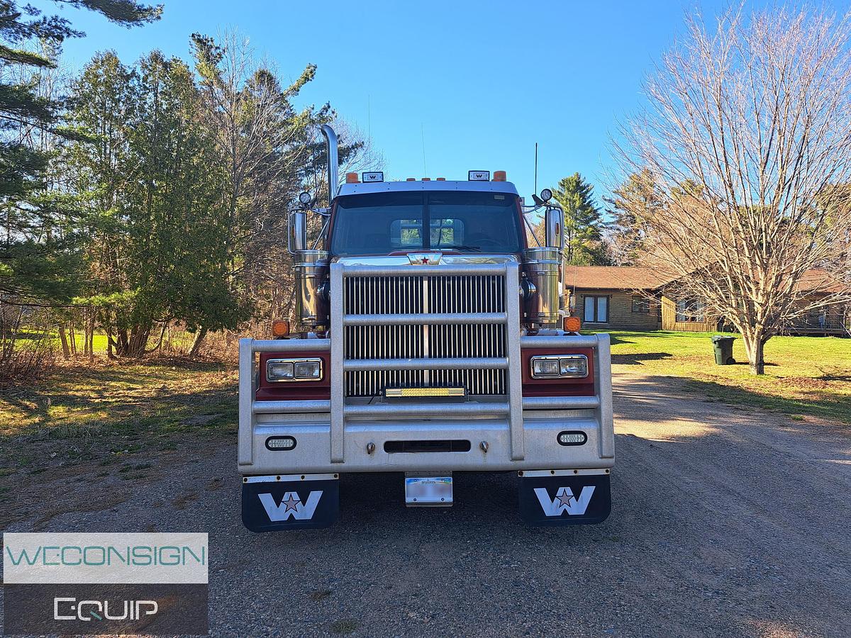 Used 2017 Western Star 4900SF