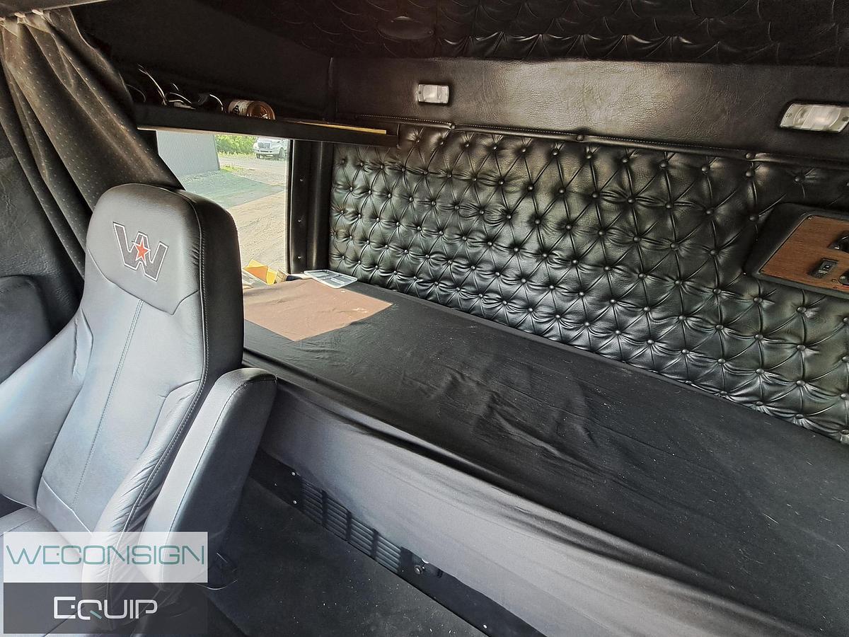 Used 2021 Western Star 4900