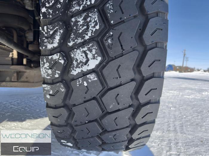 Used 2004 Kenworth T800 36Ton Knuckle Picker