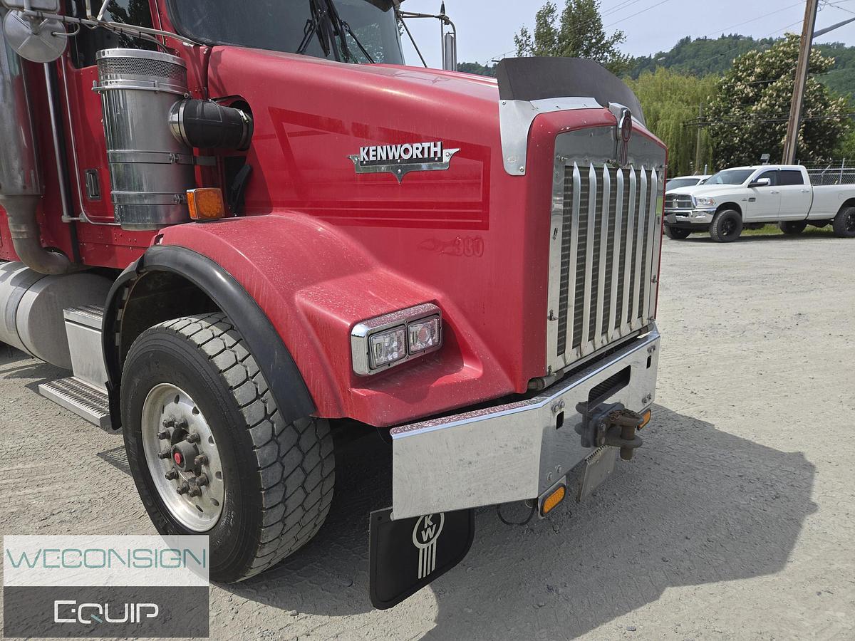 Used 2001 Kenworth T800 TA Lowbed Truck