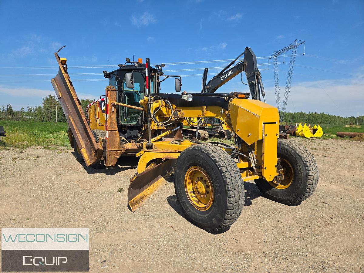 Used 2014 CAT 140M Grader