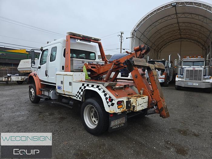 Used 2009 Freightliner M2 Tow Truck