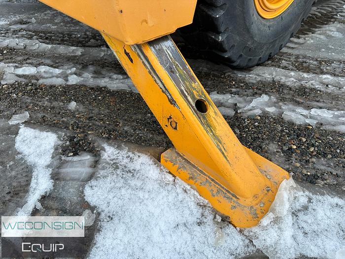 Used 2002 Broderson IC-80-3F