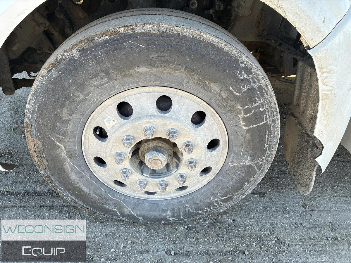 Used 2014 Peterbilt 384