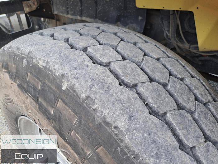 Used 2010 International 7500 SBA