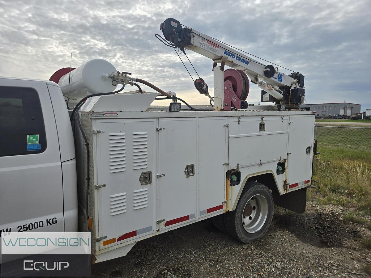 Used 2013 Ford F550 Service Truck