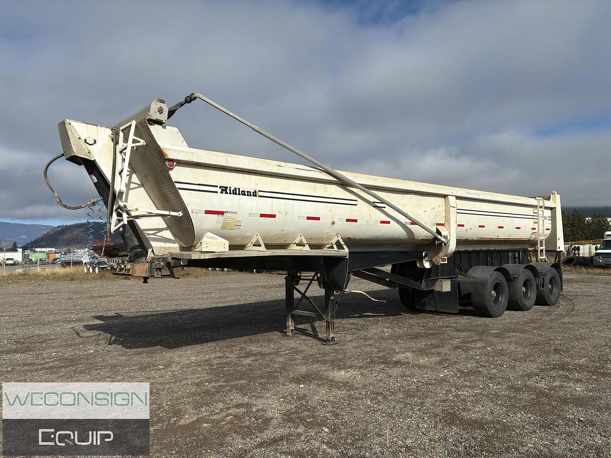 Used 2016 Midland MG37SK3400X End Dump