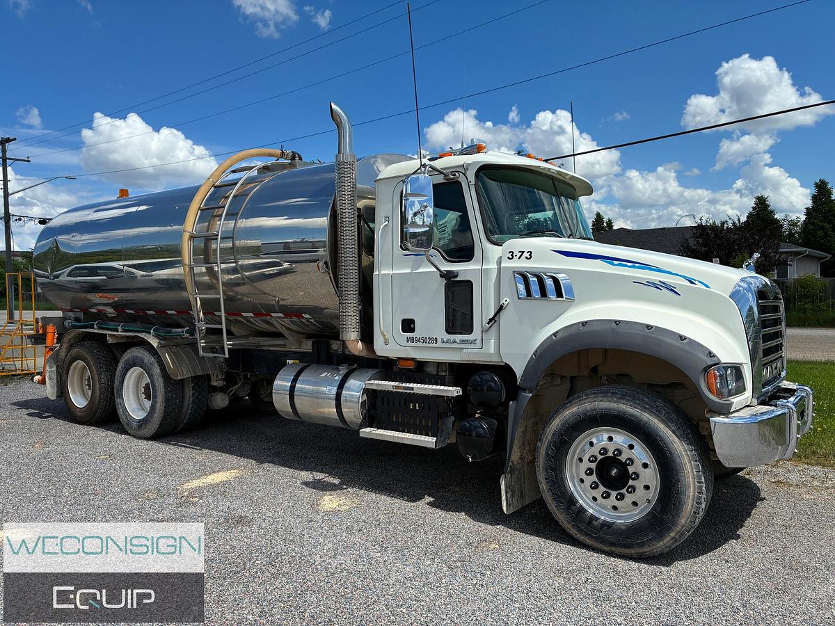 Used 2008 Mack GU713 Water Truck