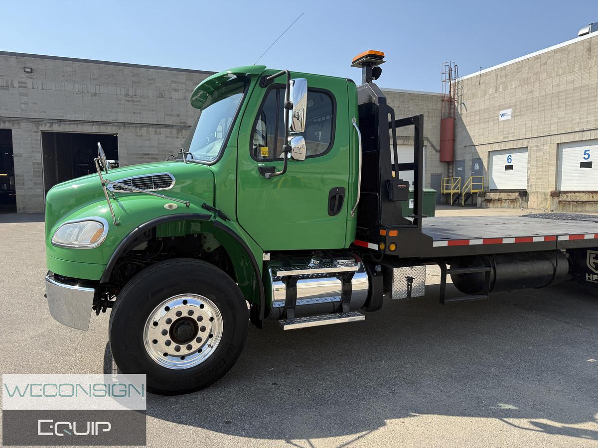 Used Freightliner M2106
