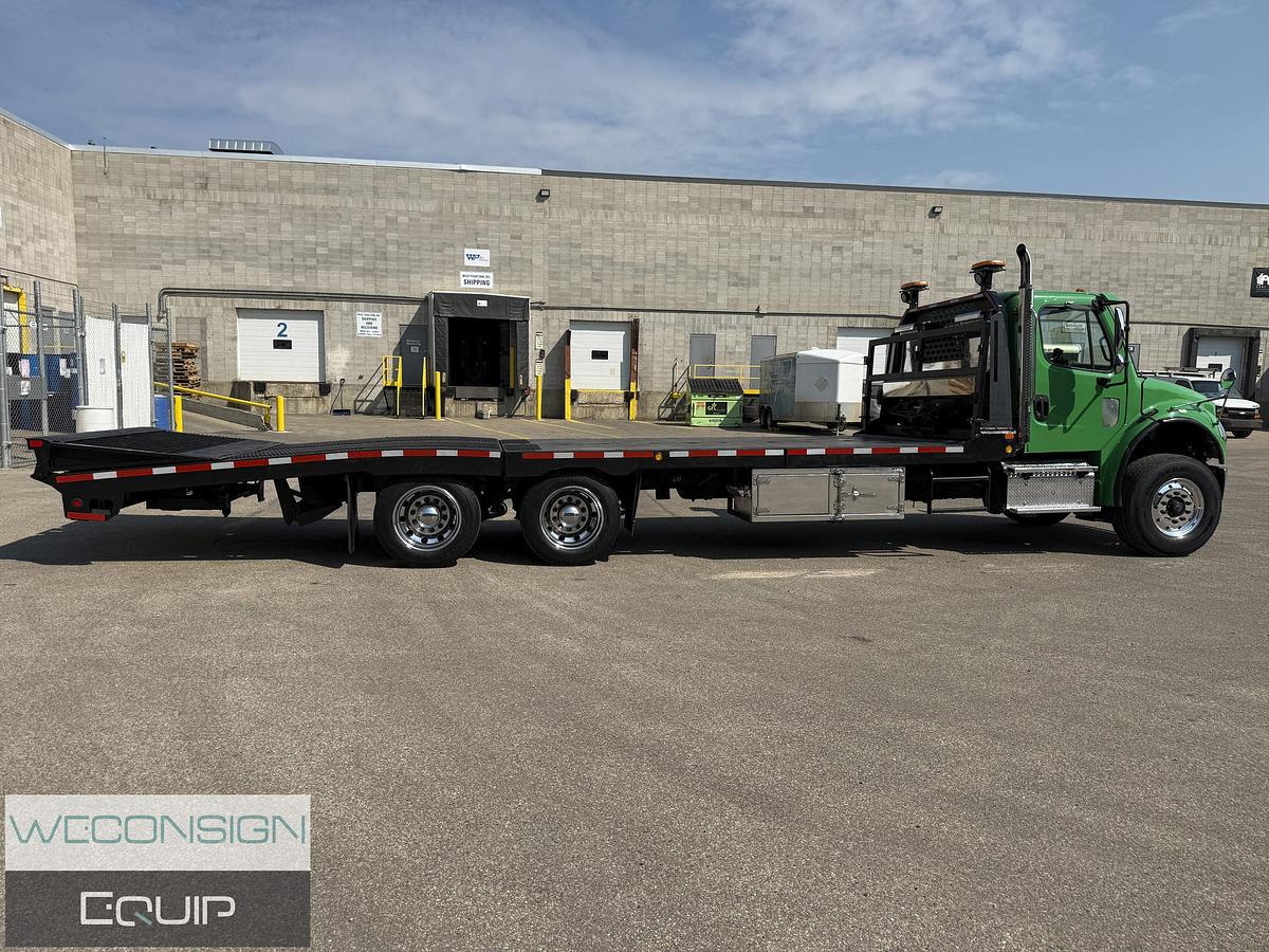 Used Freightliner M2106