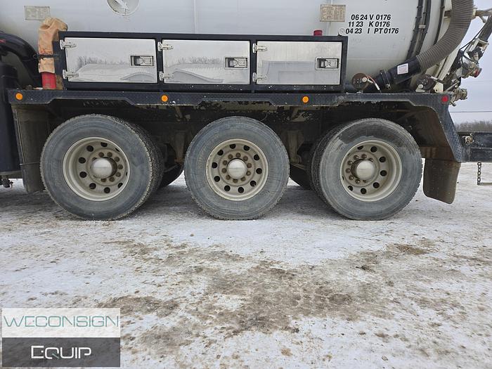 Used 2020 Western Star 4900 Tri-Drive DOT Combo Vacuum Truck