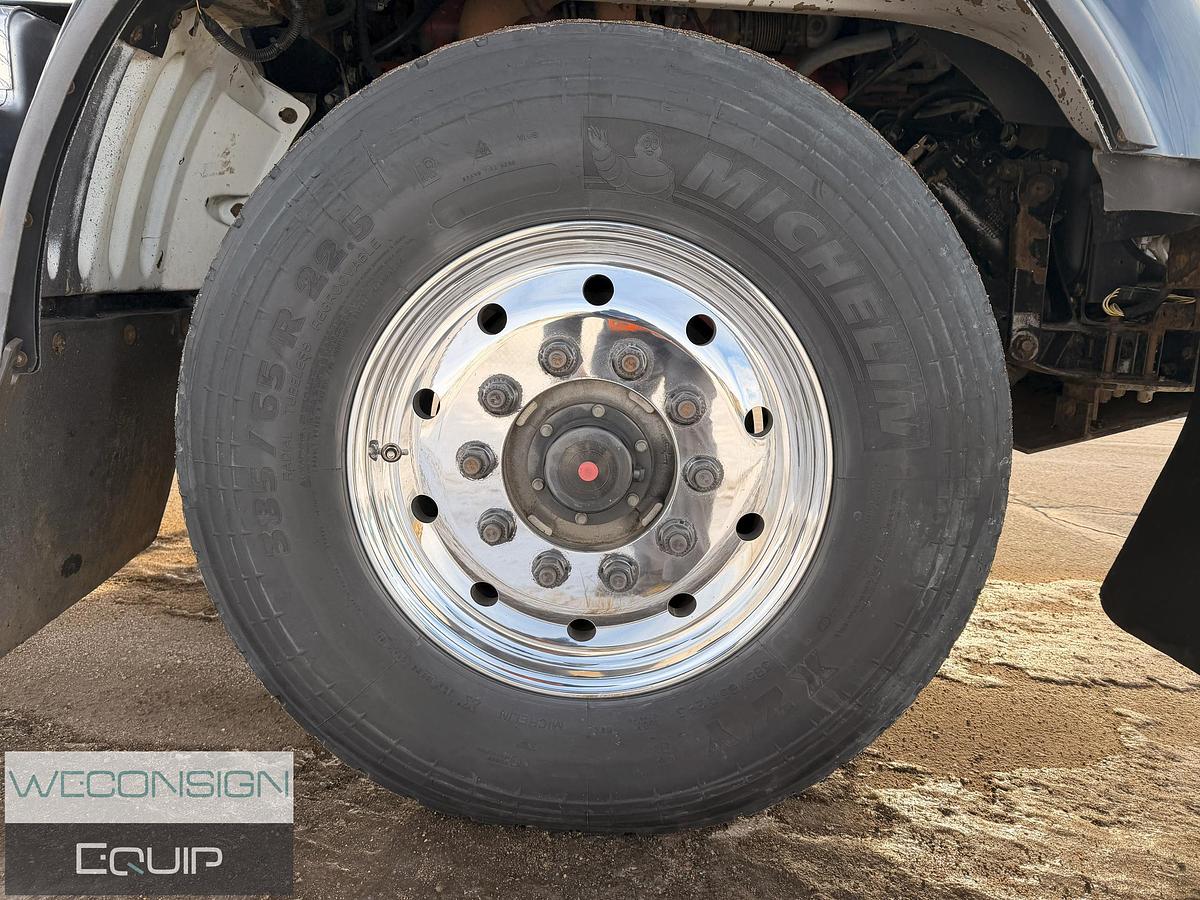 Used 2015 Peterbilt 367