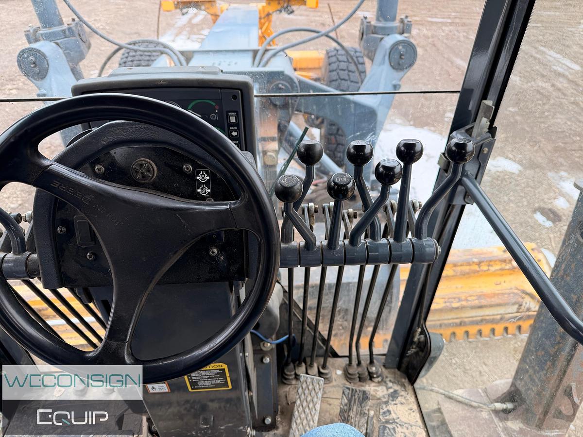 Used 2006 John Deere 872 Grader