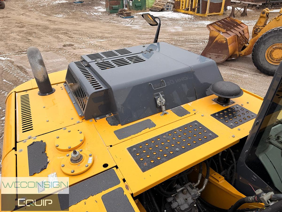 Used 2017 John Deere 250G LC Excavator