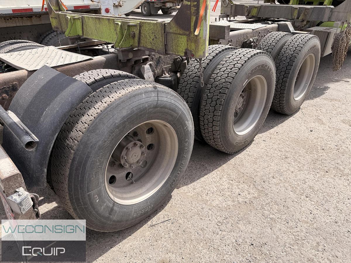 Used 2019 Western Star 4900SA Tri Drive Logging Truck