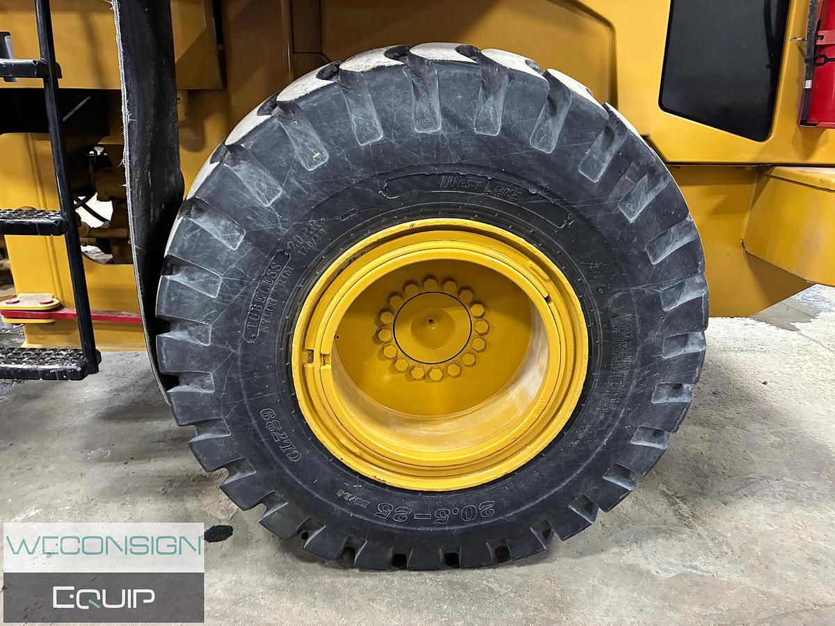 Used 1999 CAT 938G Wheeled Forklift