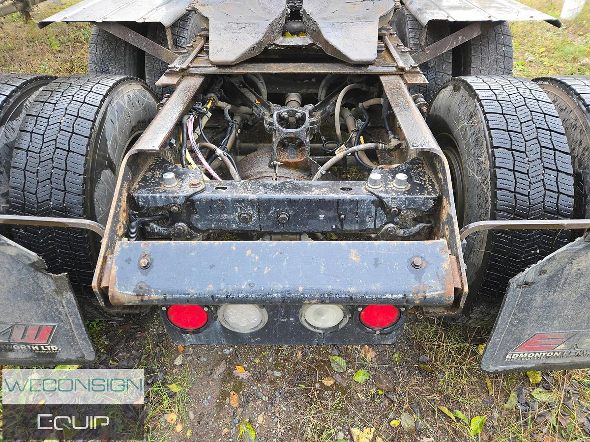 Used 2009 Kenworth W900L TA Sleeper Truck Tractor