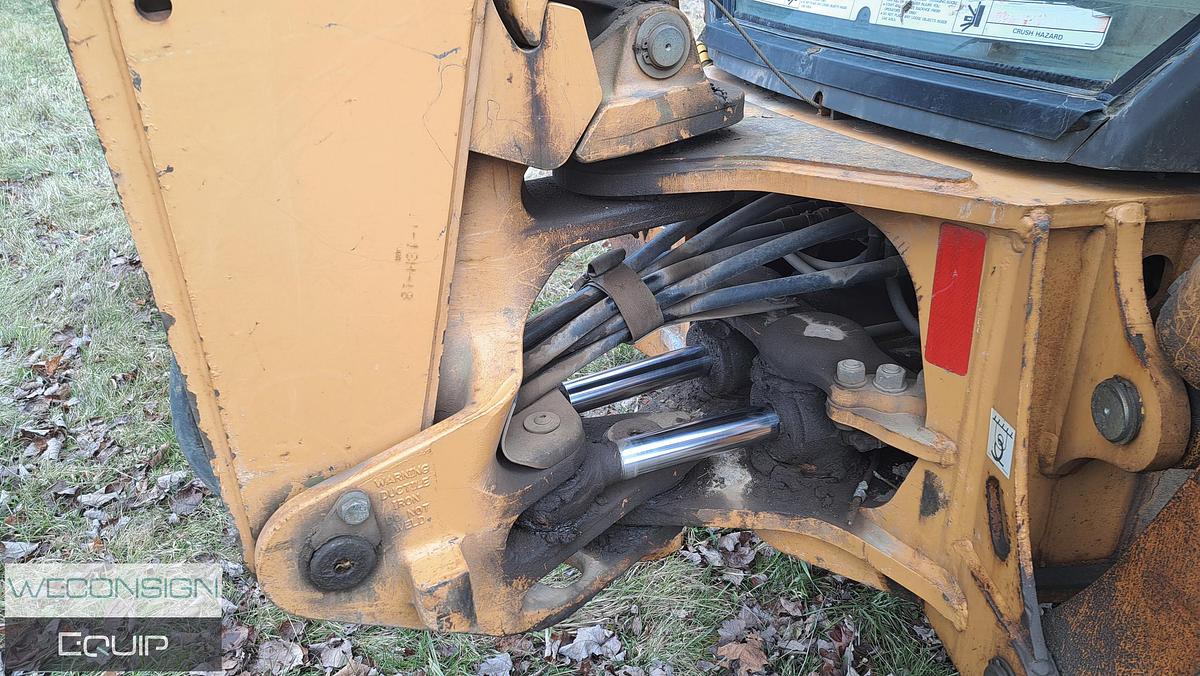 Used 2011 Case 580N 4x4