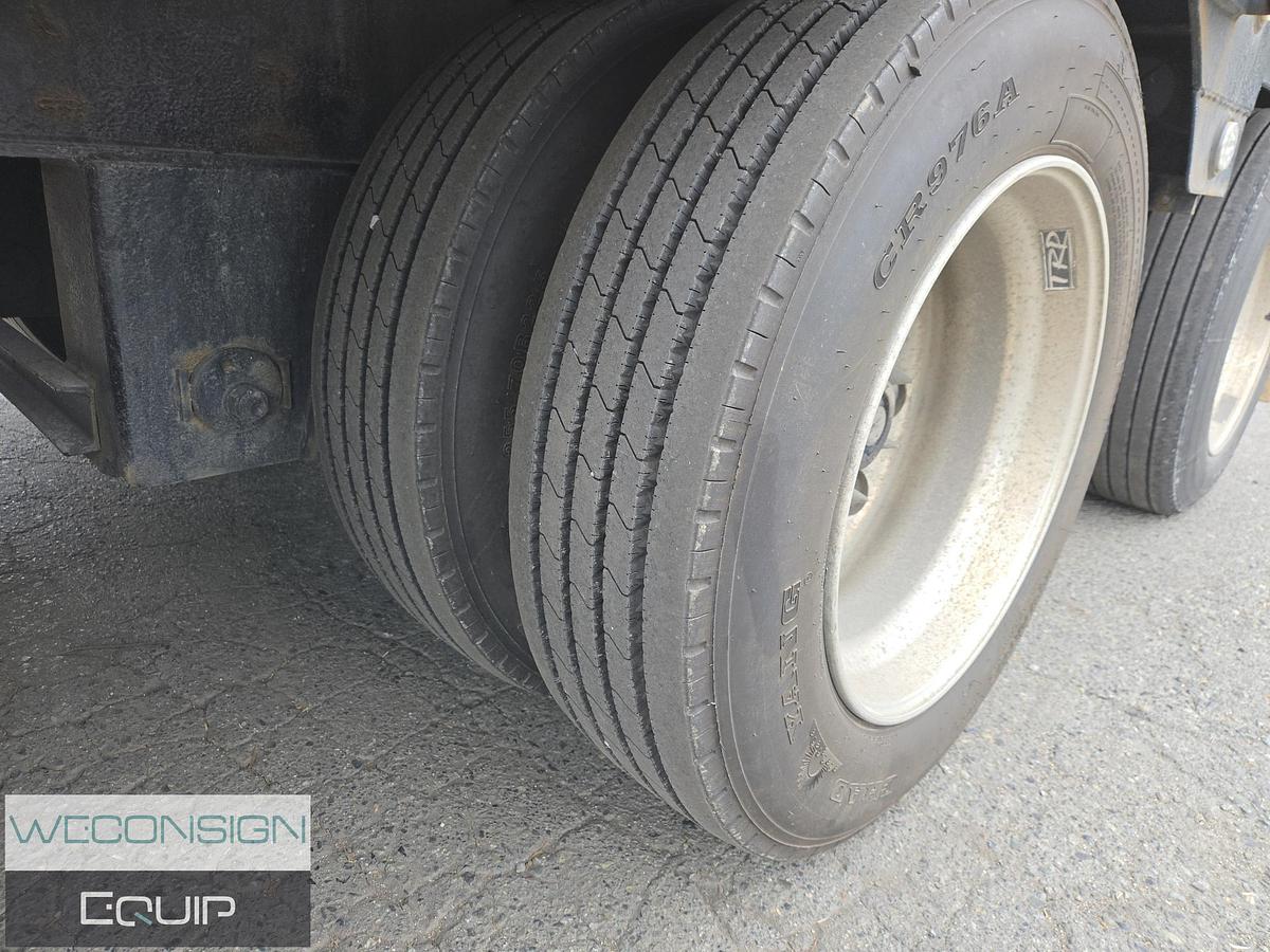 Used 2011 XL Tri-Axle RGN Lowbed