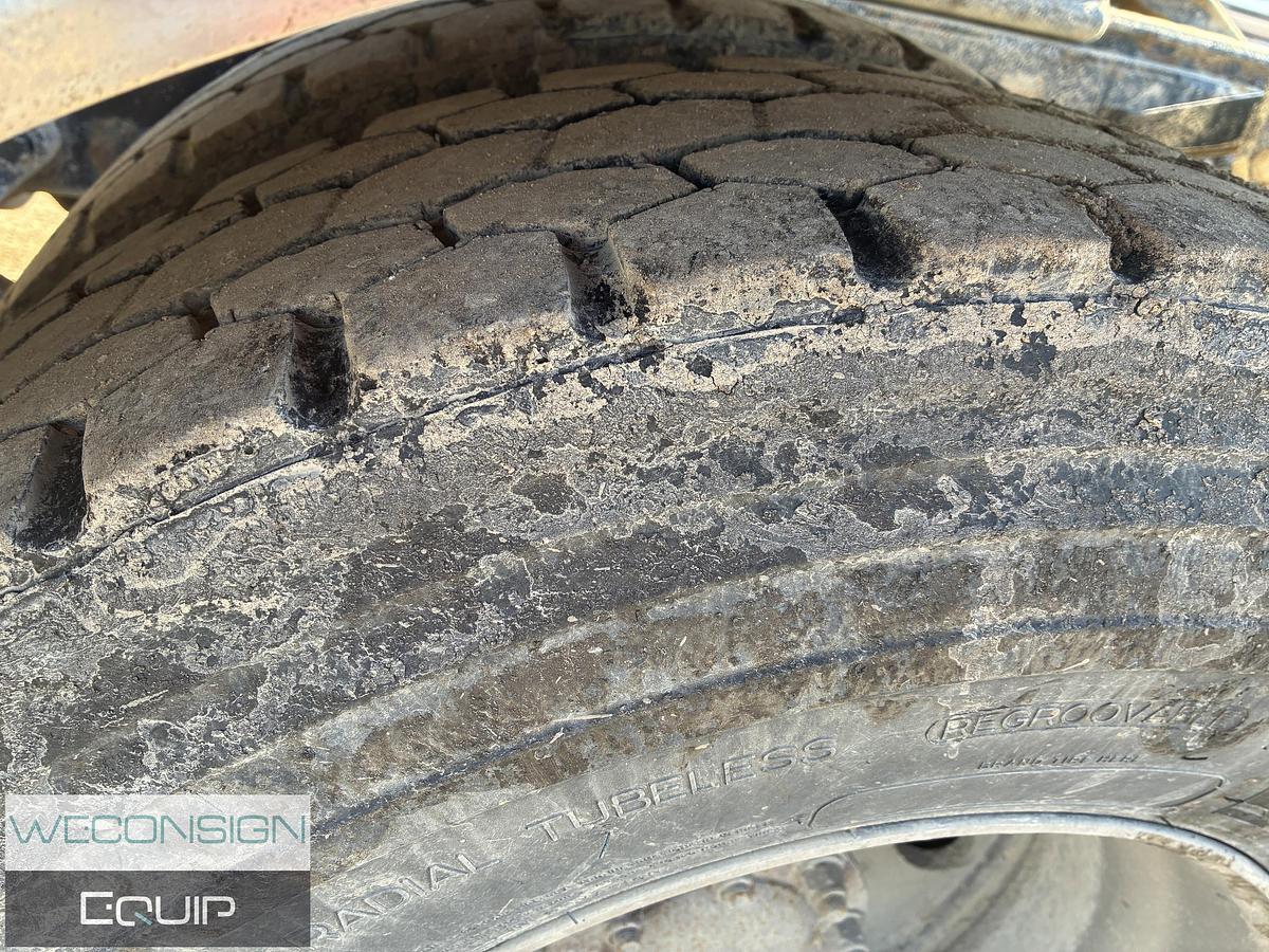 Used 2014 Peterbilt 384