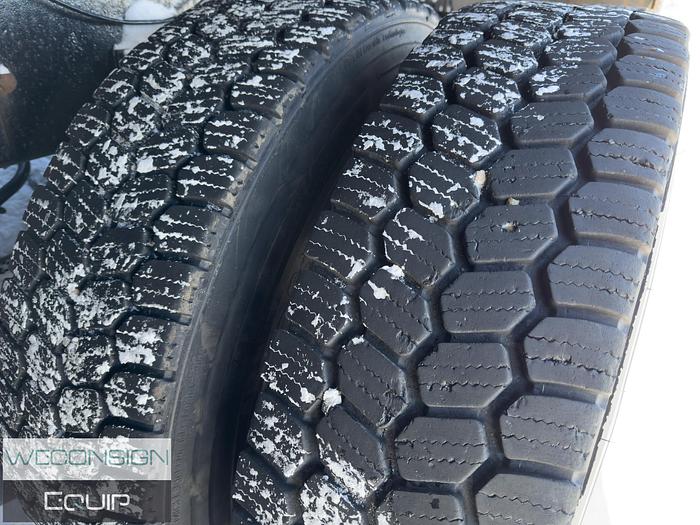 Used 2004 Kenworth T800 36Ton Knuckle Picker