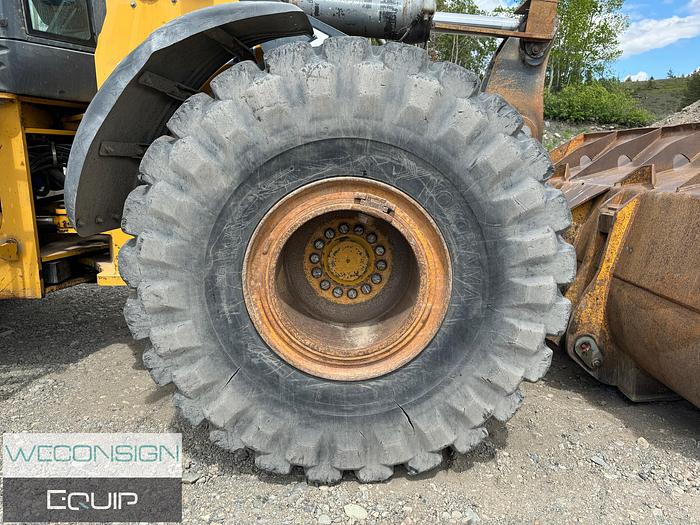 Used 2006 John Deere 744J Wheel-Loader