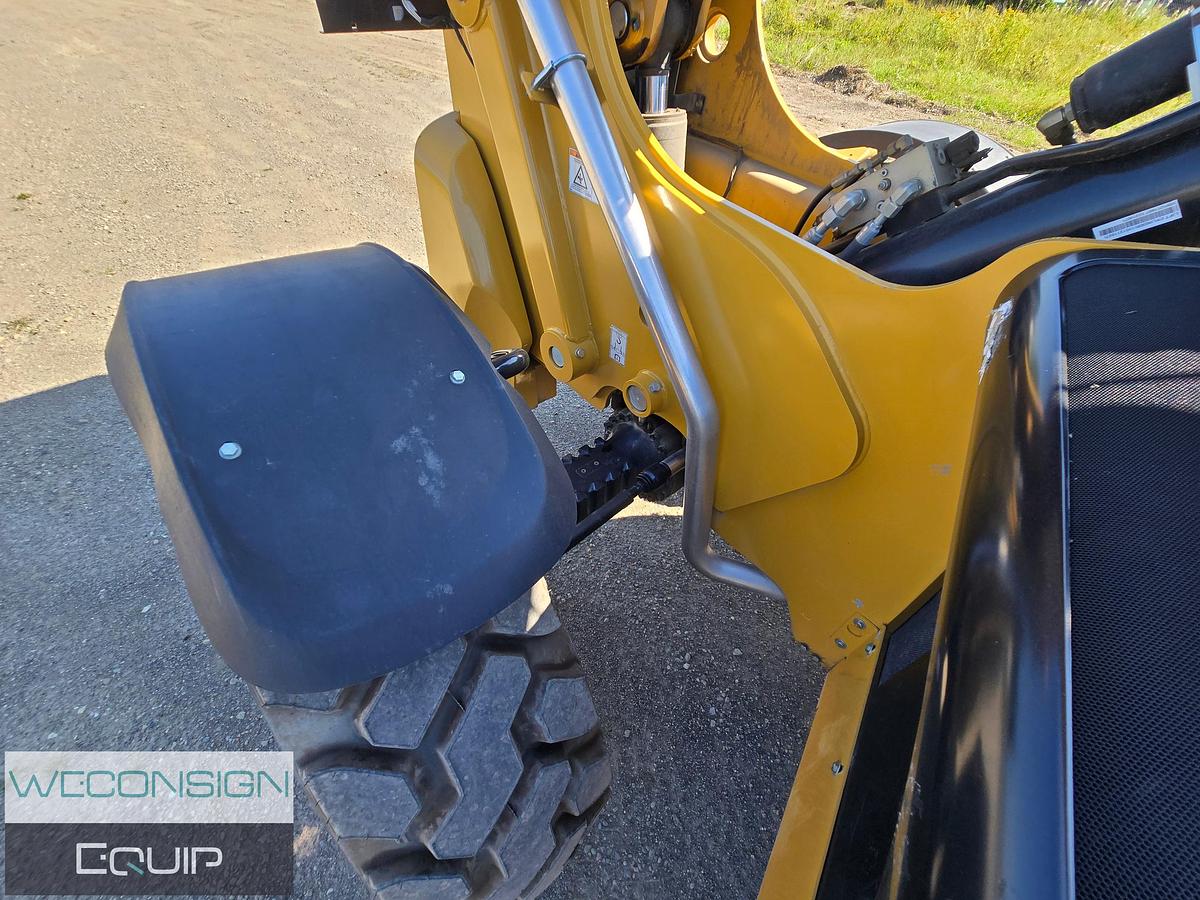 Used 2023 CAT TL1055