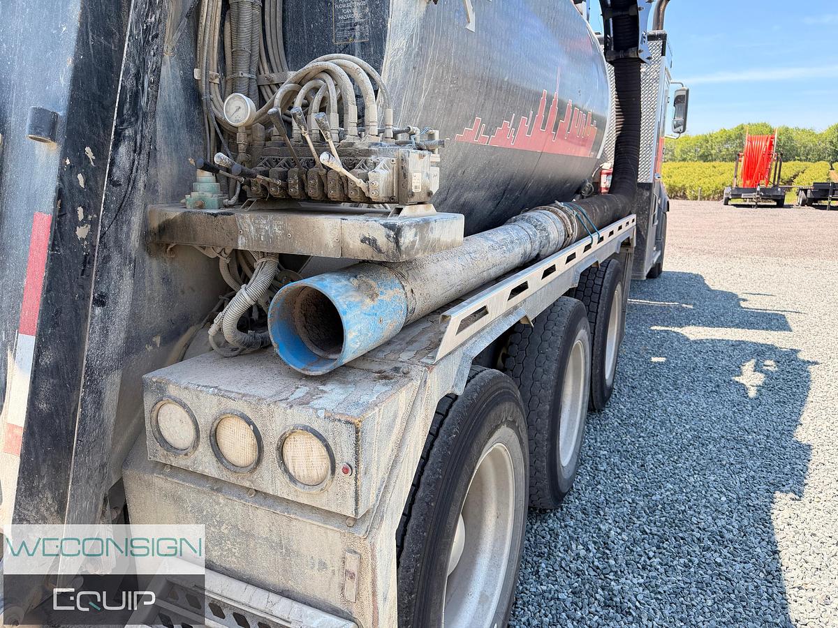 Used 2019 Western Star 4700SF Vacuum Excavator Truck