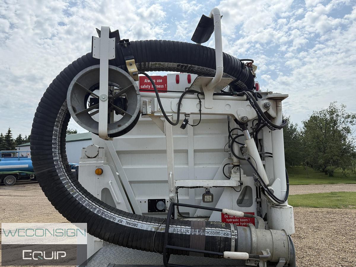 Used 2019 Kenworth T800 Air Vac