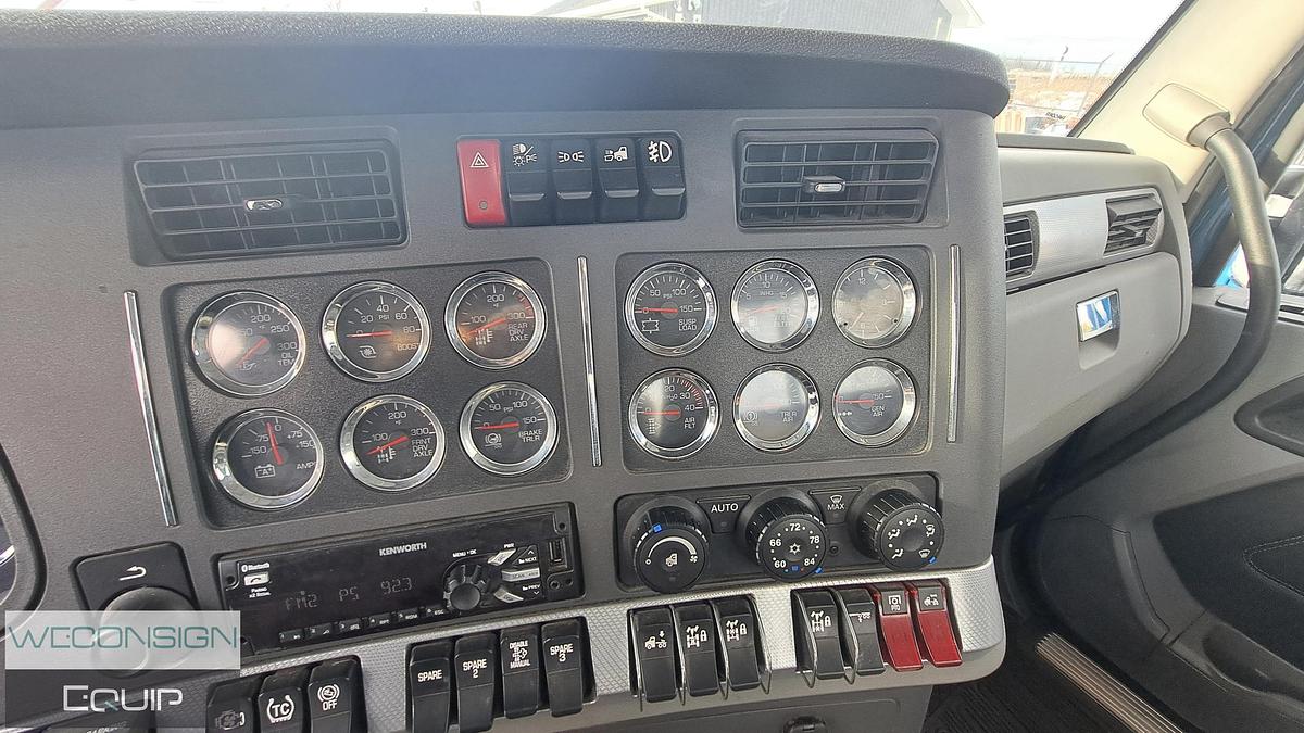 Used 2020 Kenworth T880