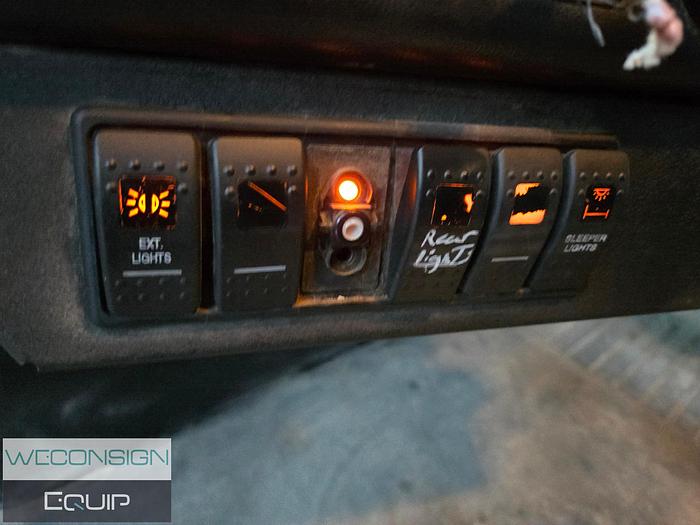 Used 2011 Western Star 4900SA Tri Drive Water Truck