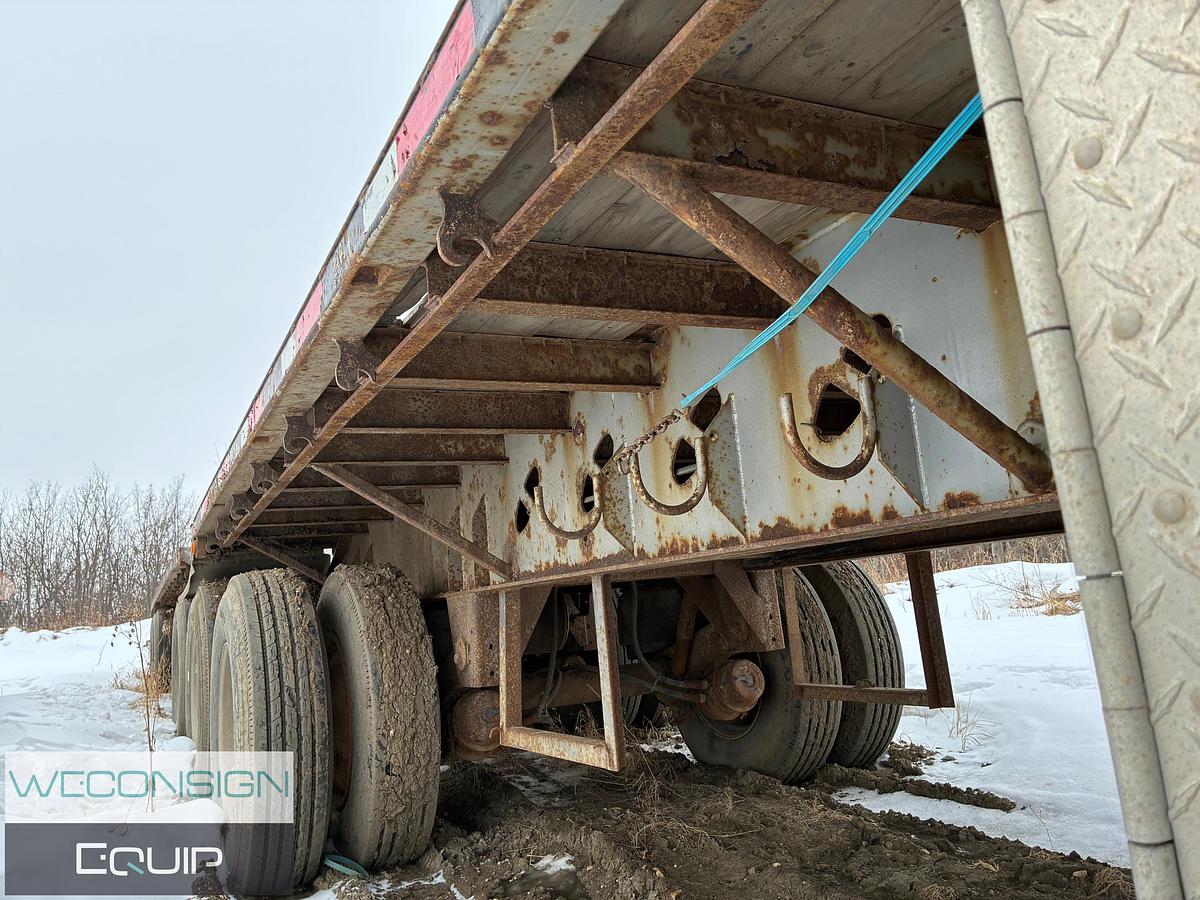 Used 2004 Doepker Super B Flat Deck 32x28