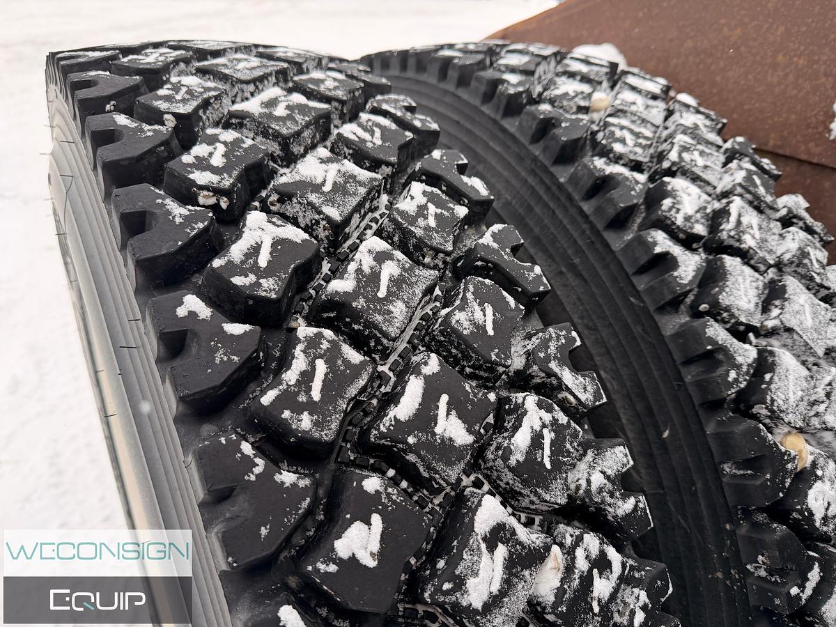 Used 2015 Kenworth T800 Tri Drive Winch Truck