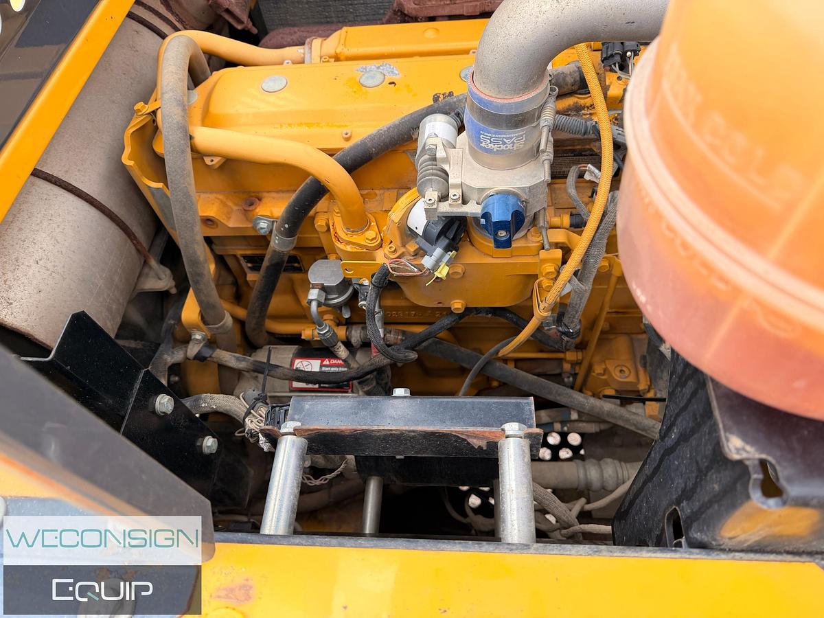 Used 2017 John Deere 250G LC Excavator