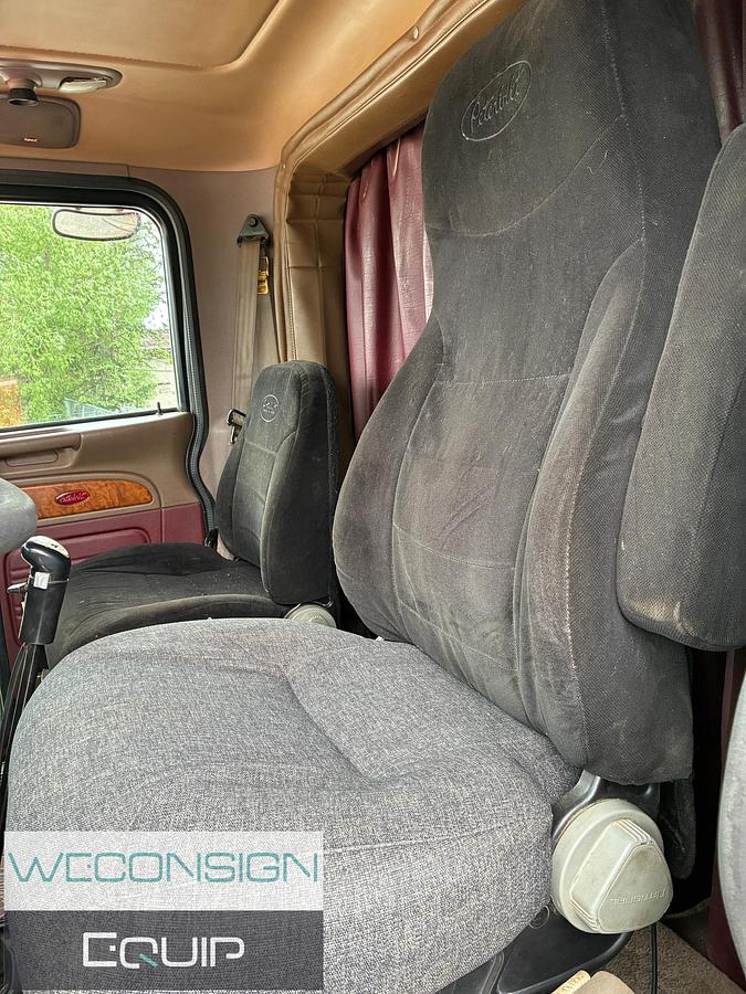 Used 2013 Peterbilt 367 Sleeper Truck Tractor