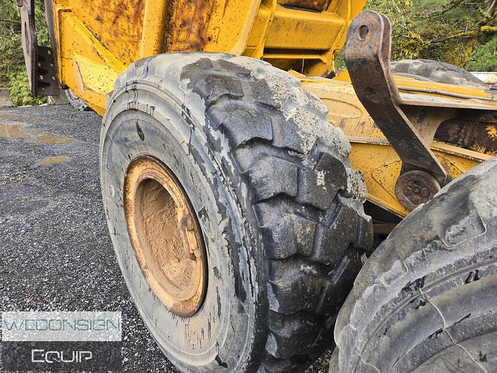 Used 2002 John Deere 250C