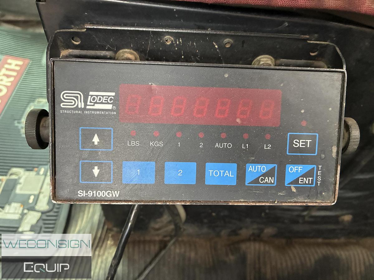 Used 2005 Kenworth T800 Heavy Haul Truck Tractor