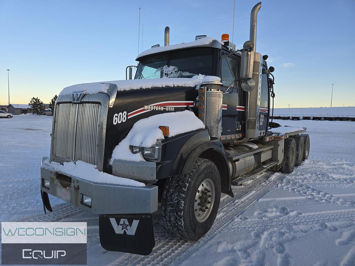 Used 2006 Western Star 4900SA Winch Truck