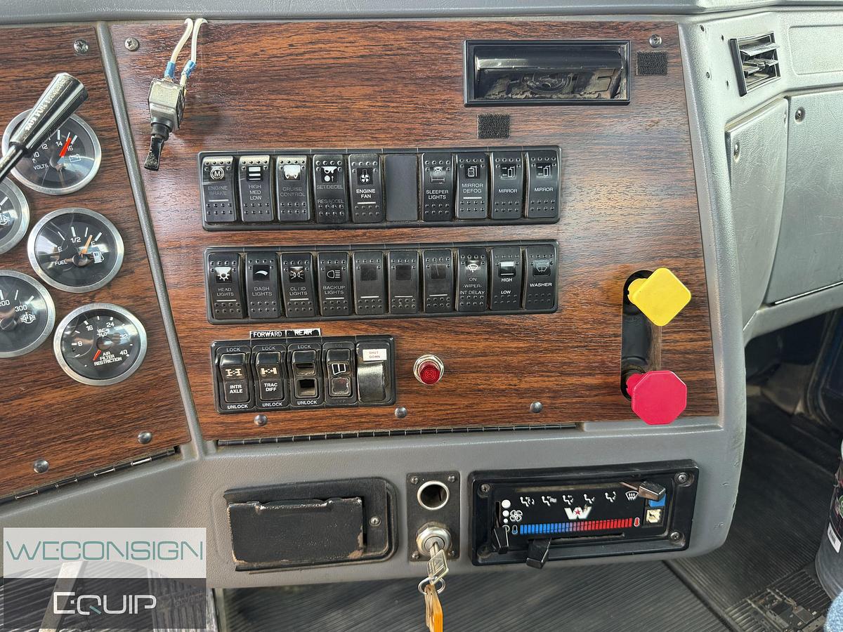 Used 1999 Western Star 4964FX