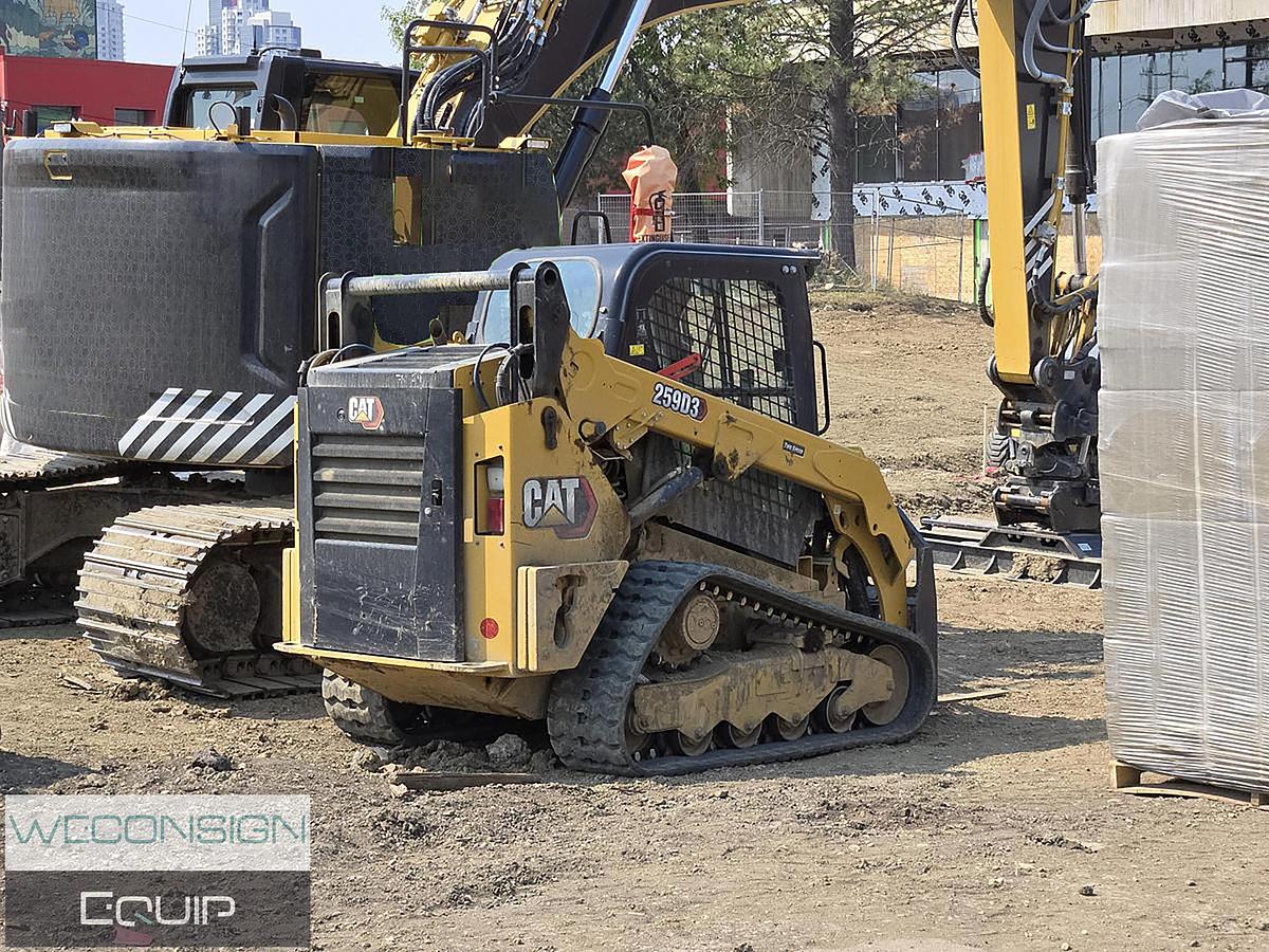 Used 2022 CAT 259D3 Compact Track Loader/ Skid-Steer