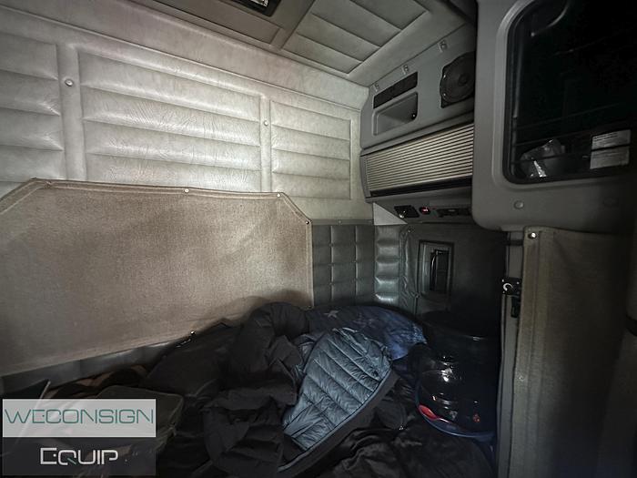 Used 2005 Peterbilt 379