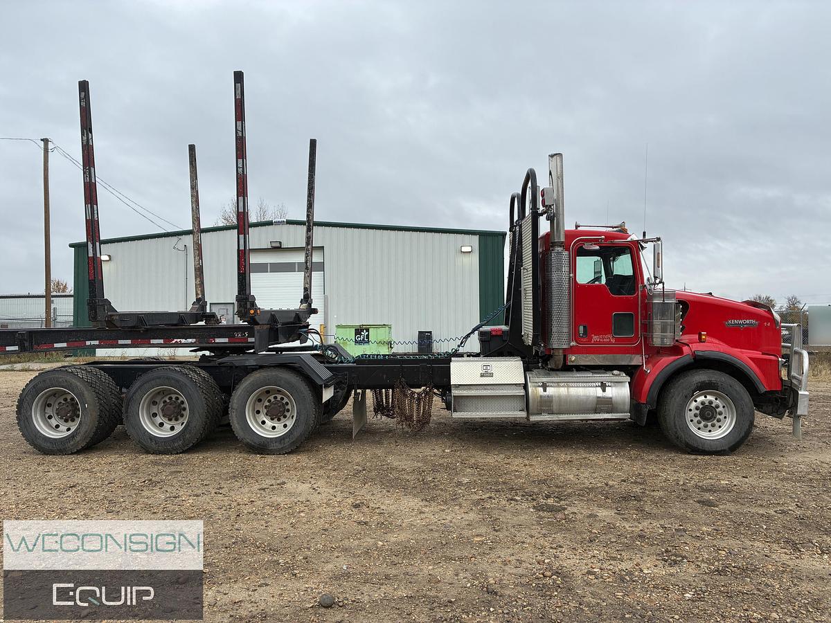 Used 2005 Kenworth T800 Heavy Haul Truck Tractor