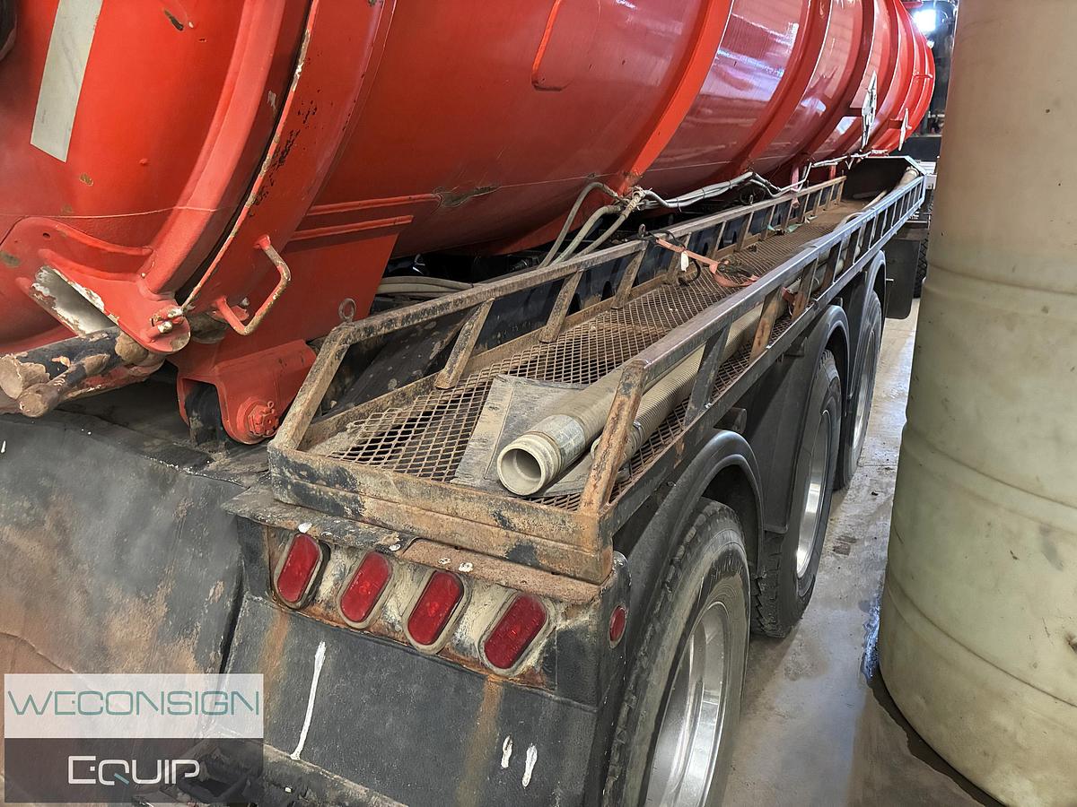 Used 2012 Kenworth T800 Tandem Tri Semi Vac Truck & Trailer