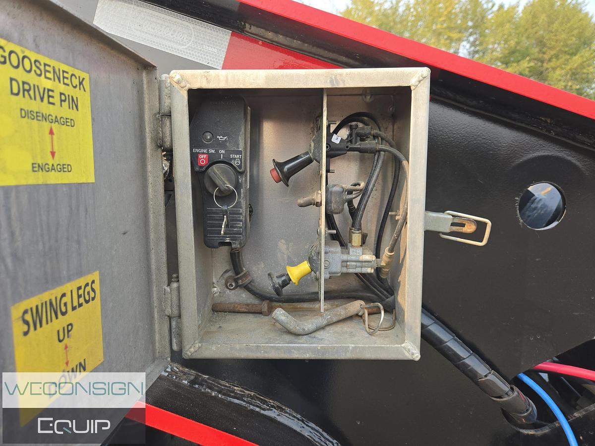 Used 2023 Pacesetter 60T 9 Axle Lowbed Combination