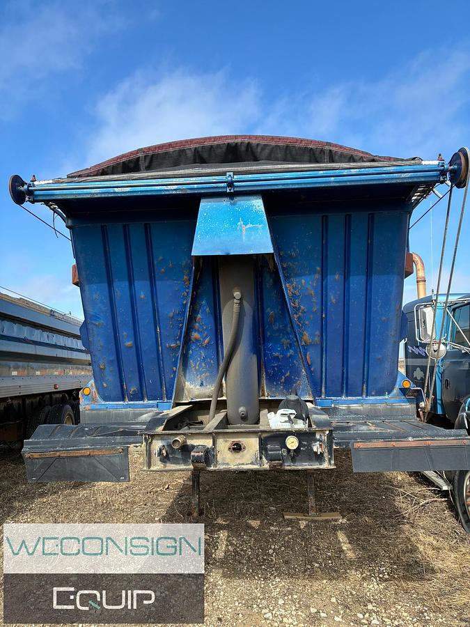 Used 1996 Arnes End Dump
