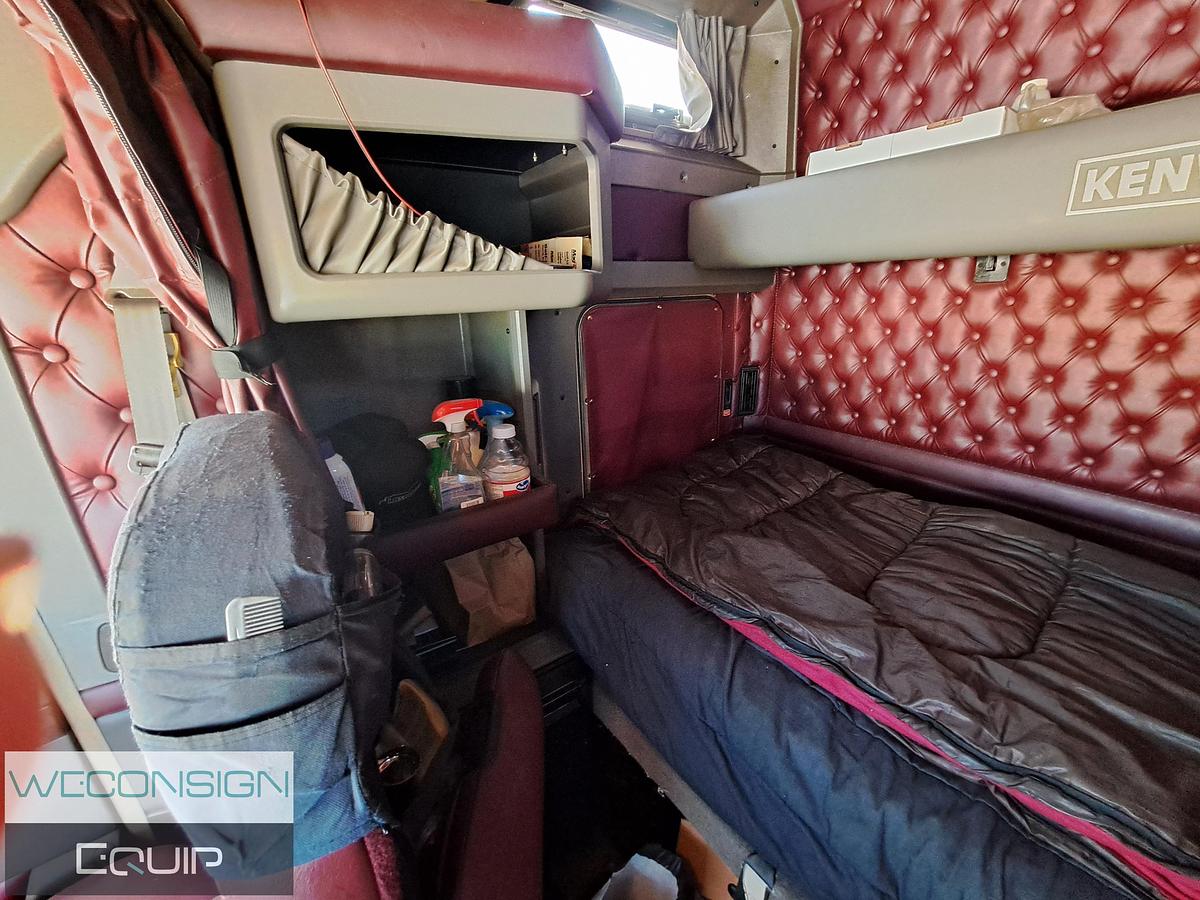 Used 2021 Kenworth W900B