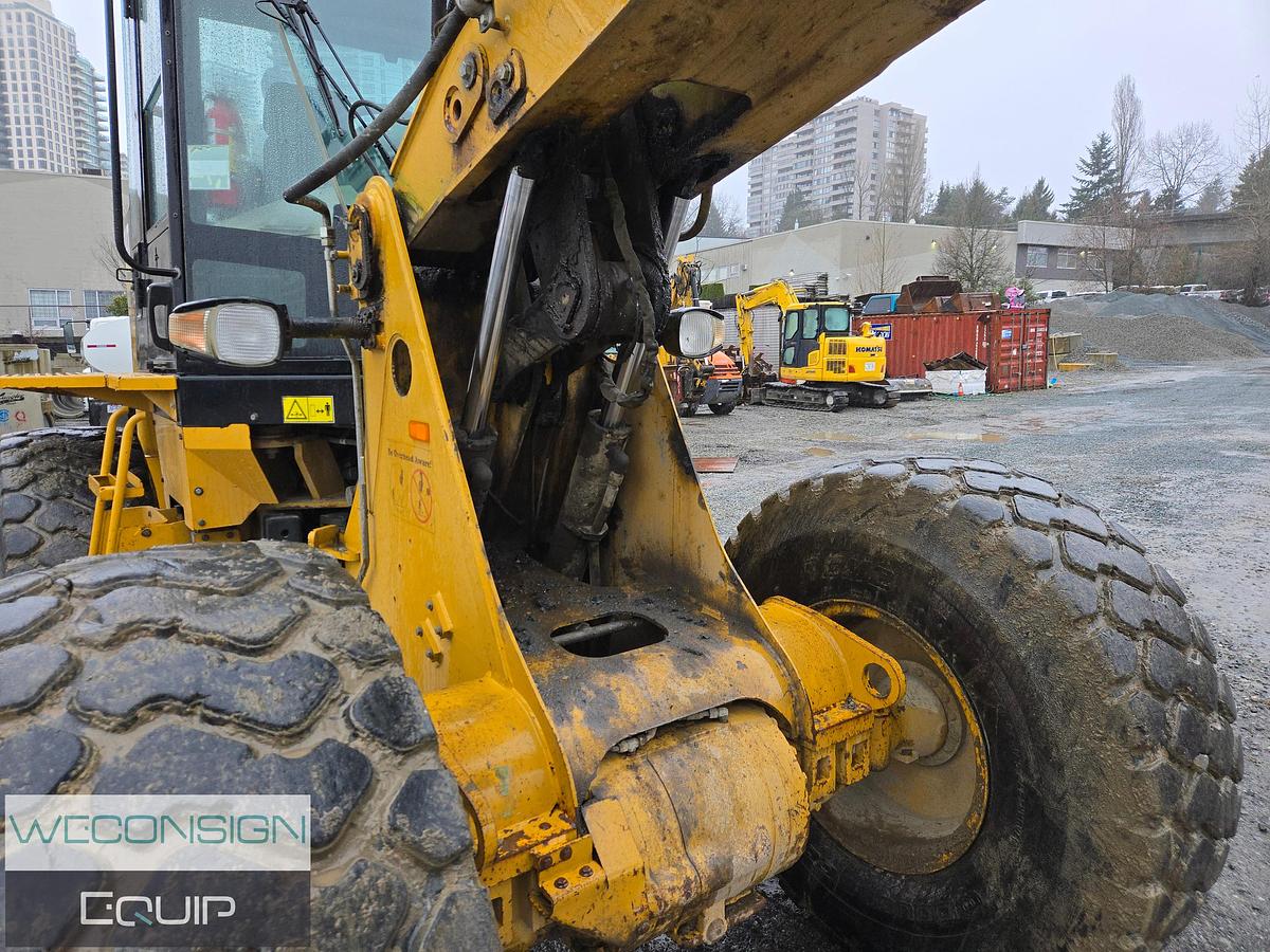 Used 2012 CAT 924H Wheel Loader